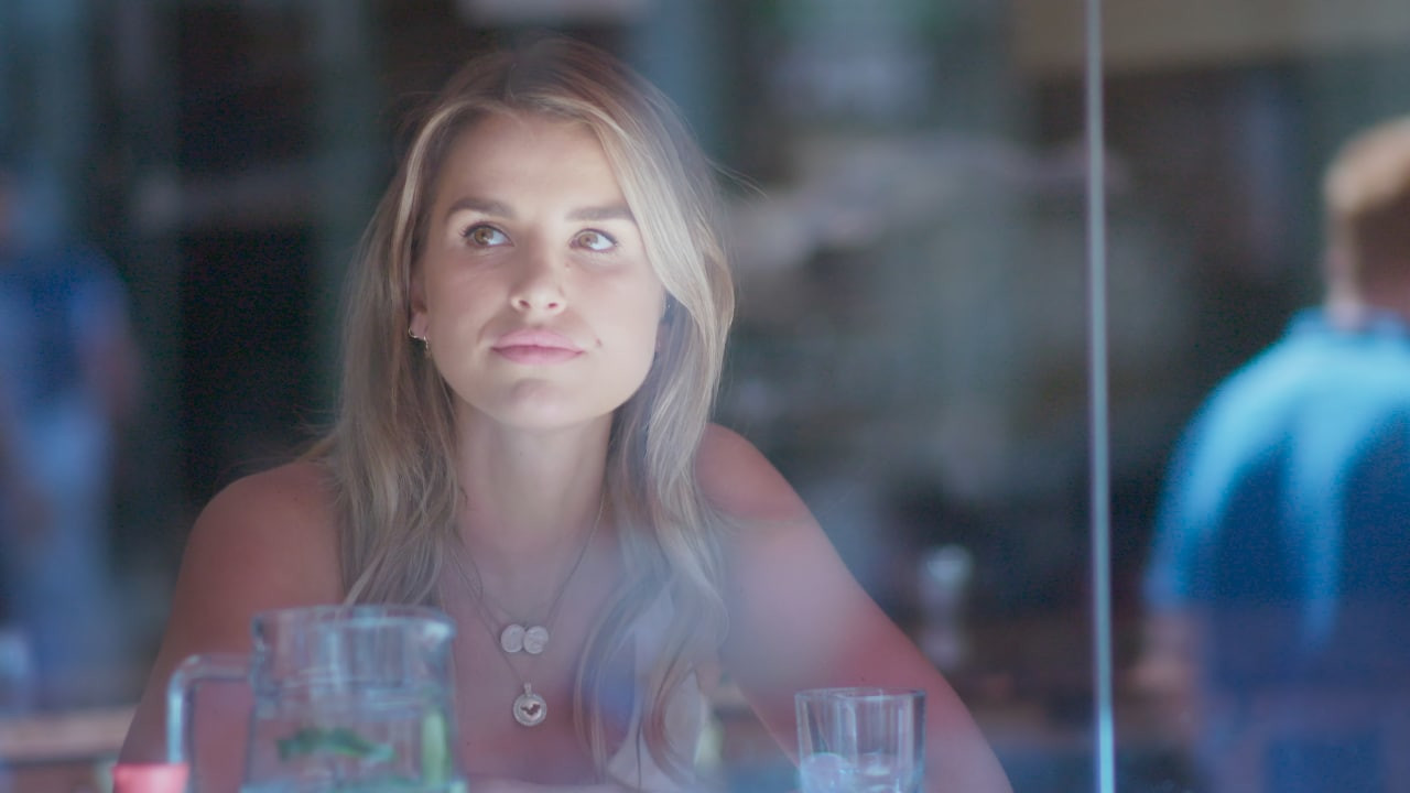 צפייה בסרט המלא - החיים החרדתיים שלי - לצפיה בטריילר