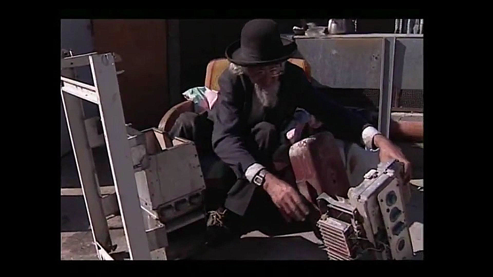 צפייה בסרט המלא מוסיוף 9 - צפייה בטריילר